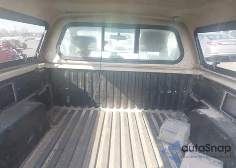 2006 Toyota Tacoma z USA, uszkodzony, nr VIN 5TEPX42N46Z212516